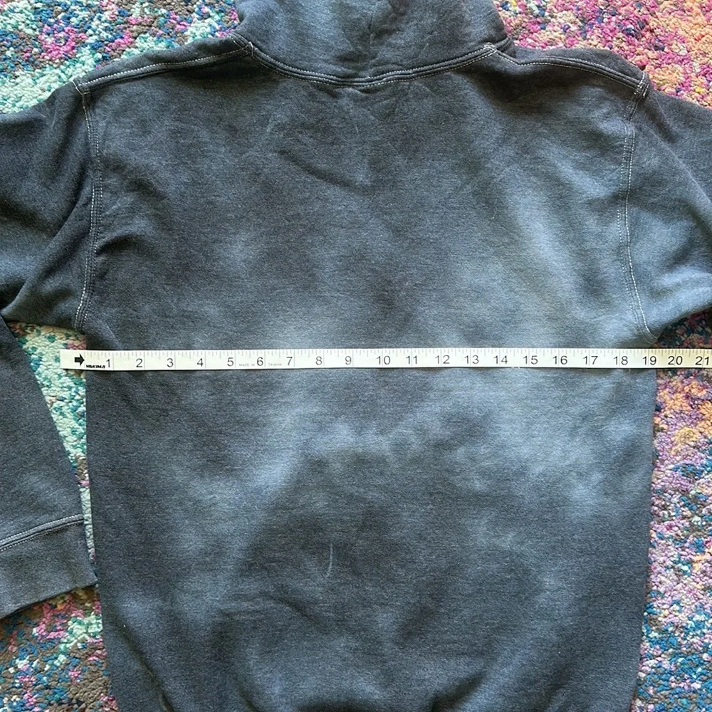 💔 Obey Lovely Hearts Sweatshirt💔 - Picture 7 of 9